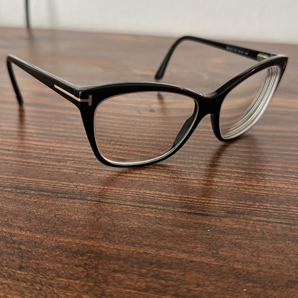 Tom Ford Black Cat-Eye Glasses - Picture 1 of 5